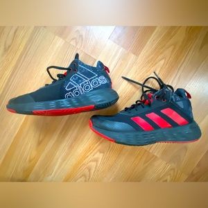 Kids adidas sneakers!